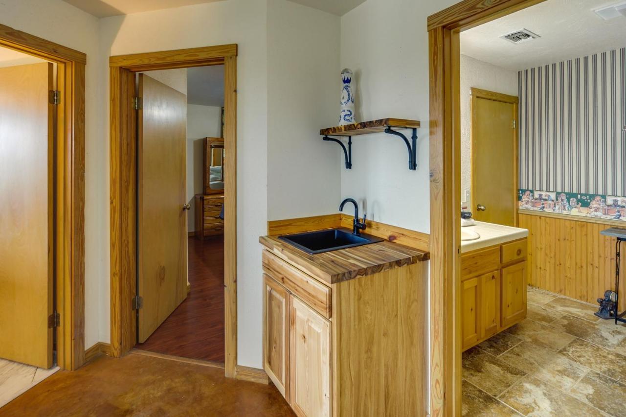 Fredericksburg Retreat With Private Hot Tub And Patio! Villa Eksteriør bilde